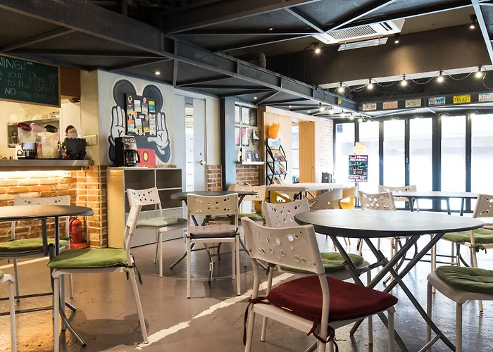 Auberge de jeunesse Uniqstay