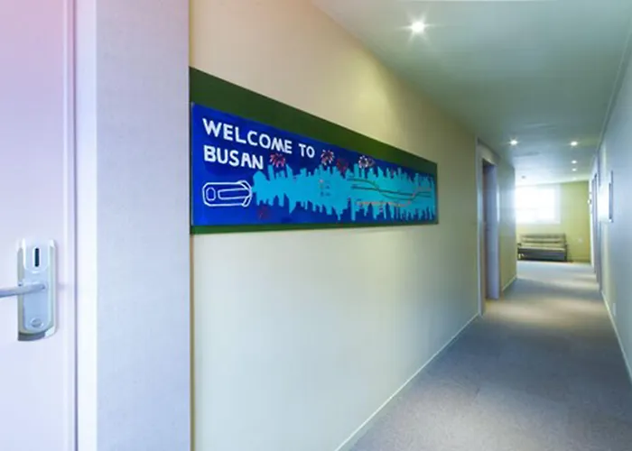Auberge de jeunesse Uniqstay