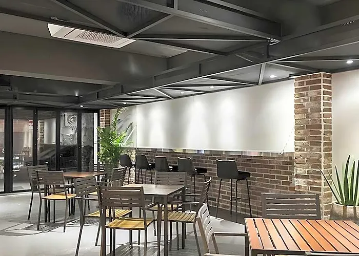 Auberge de jeunesse Uniqstay *