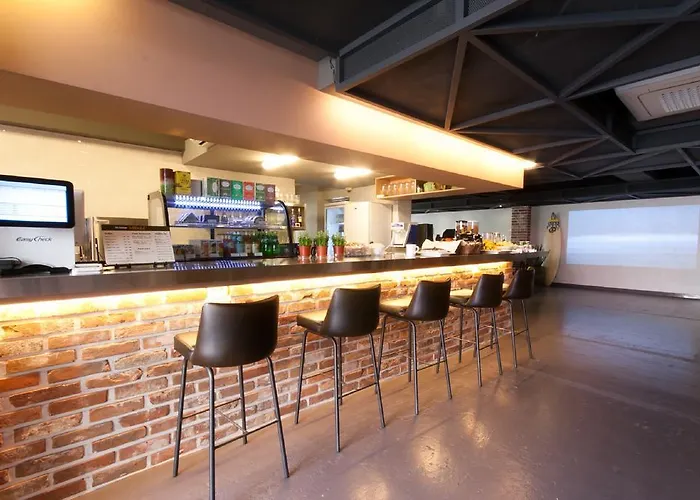 Auberge de jeunesse Uniqstay *